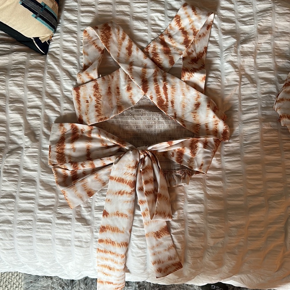 Two Piece Set - image 4